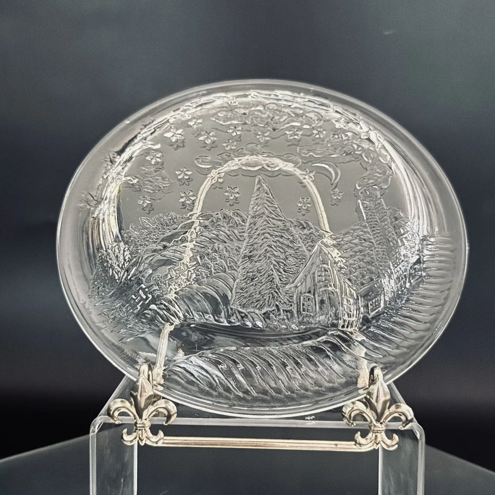 KIG Celebrations The Night‎ Before Christmas Clear Pressed Glass Cookie Plate - Picture 2 of 5